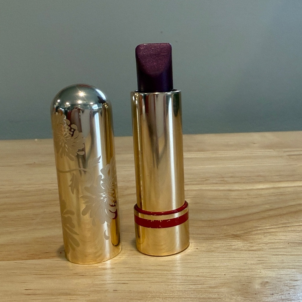 Besame Wild Orchid